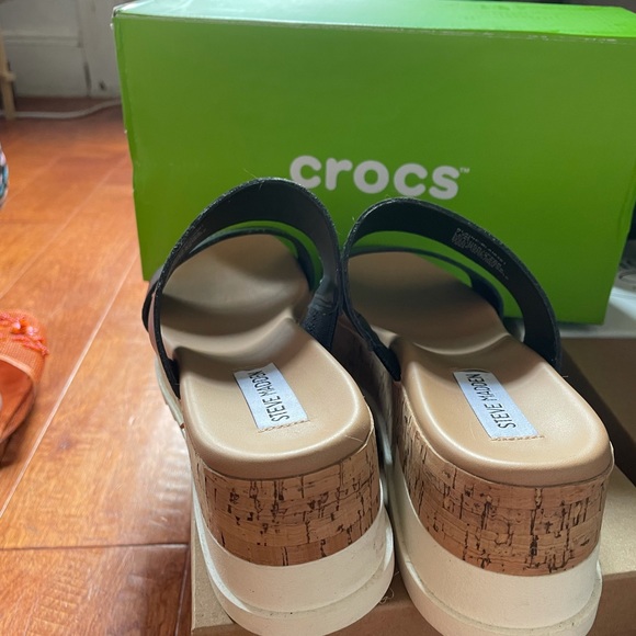 SOLD NWOT STEVE MADDEN BLAINE WEDGE - Picture 3 of 4